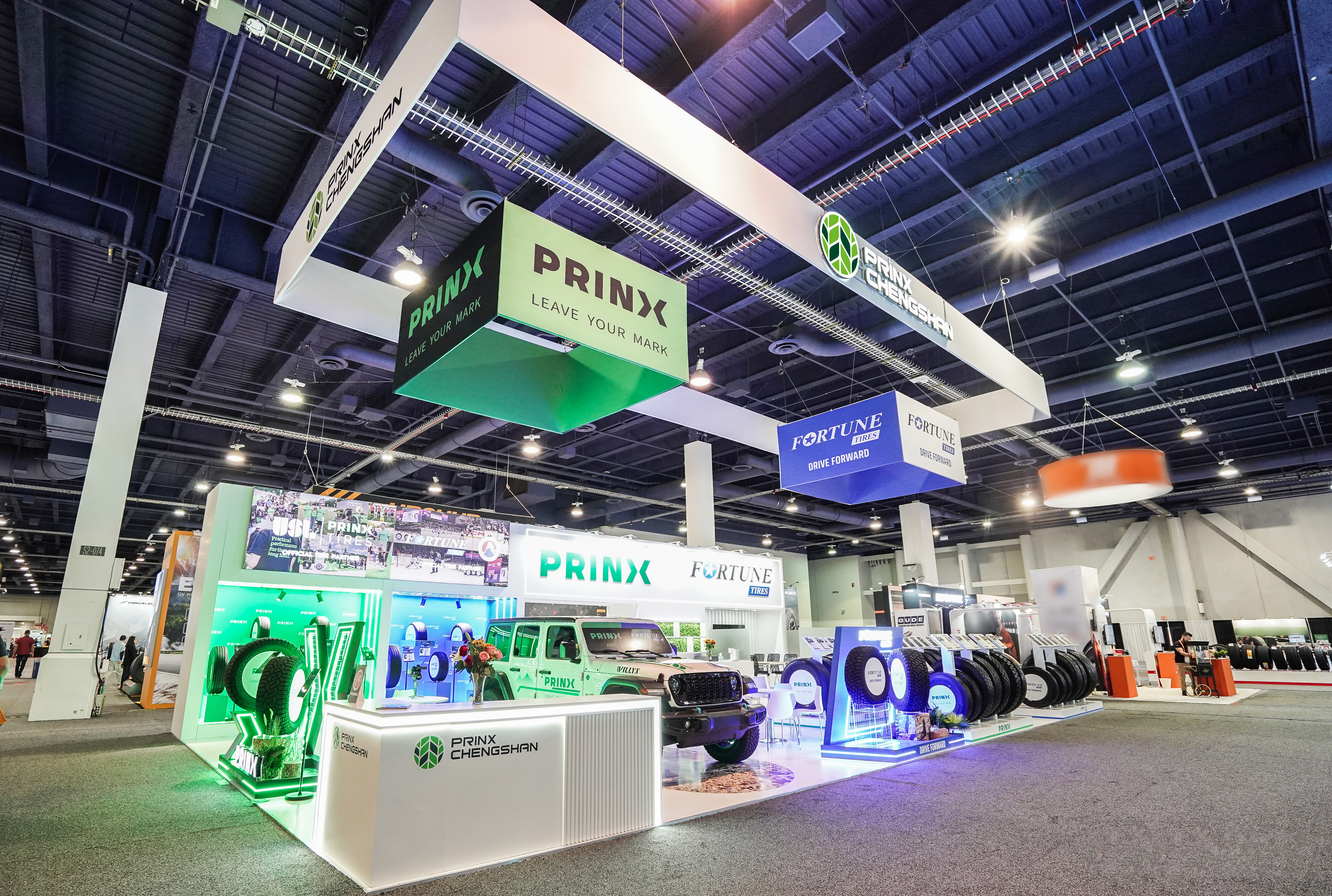 Prinx Chengshan appears at the 2025 SEMA SHOW Manifesting the powerful strength of "Intelligent Manufacturing in China"